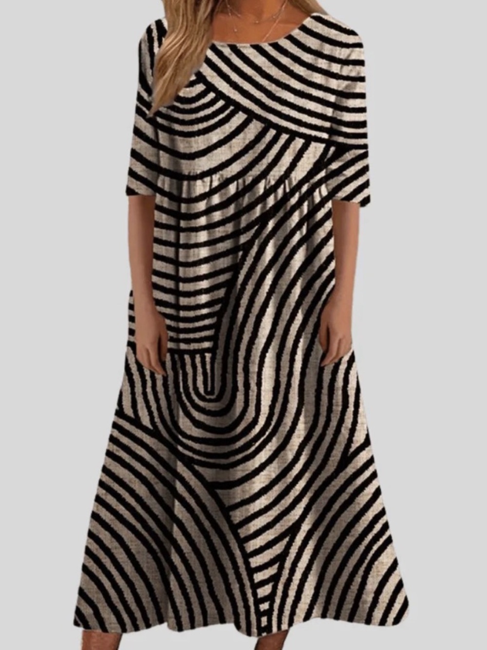 Comfortable Black & Cream Geometric Maxi Dress Size M